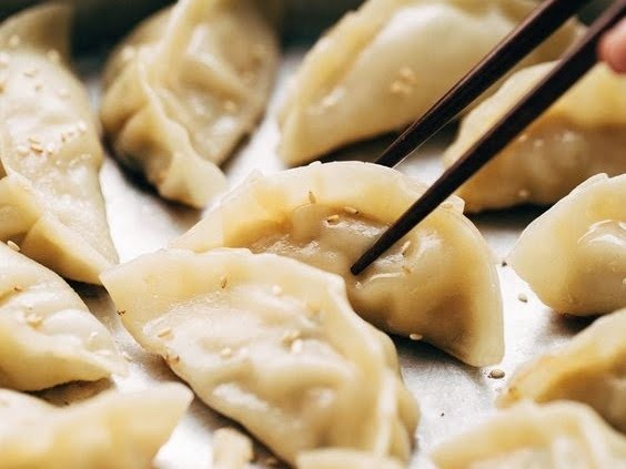 Uncle Dumpling by null