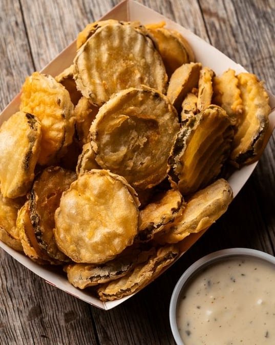 Vogue Tavern by null