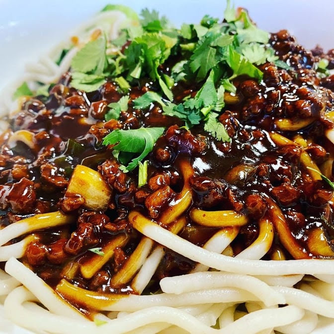 Chen's Noodle House by null