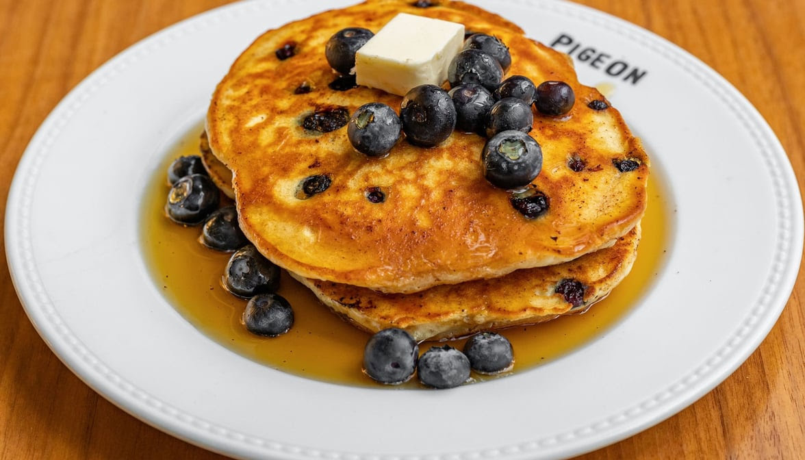 PIGEON CAFÉ & BAR by null