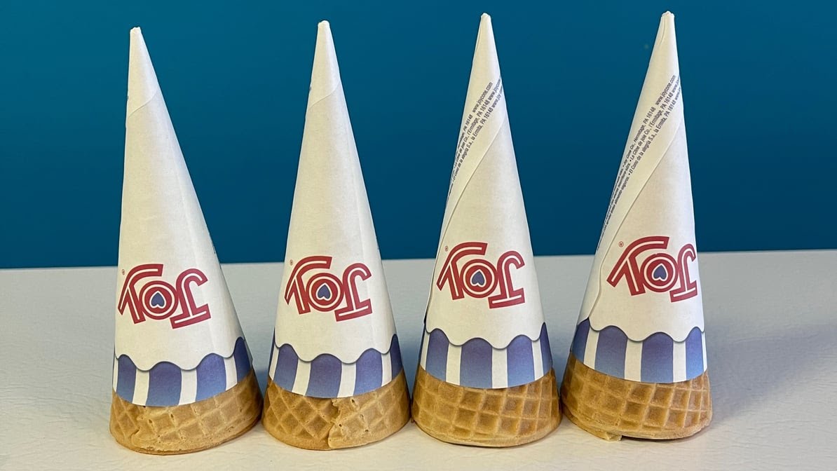 Stillwells Riverwalk Ice Cream by null