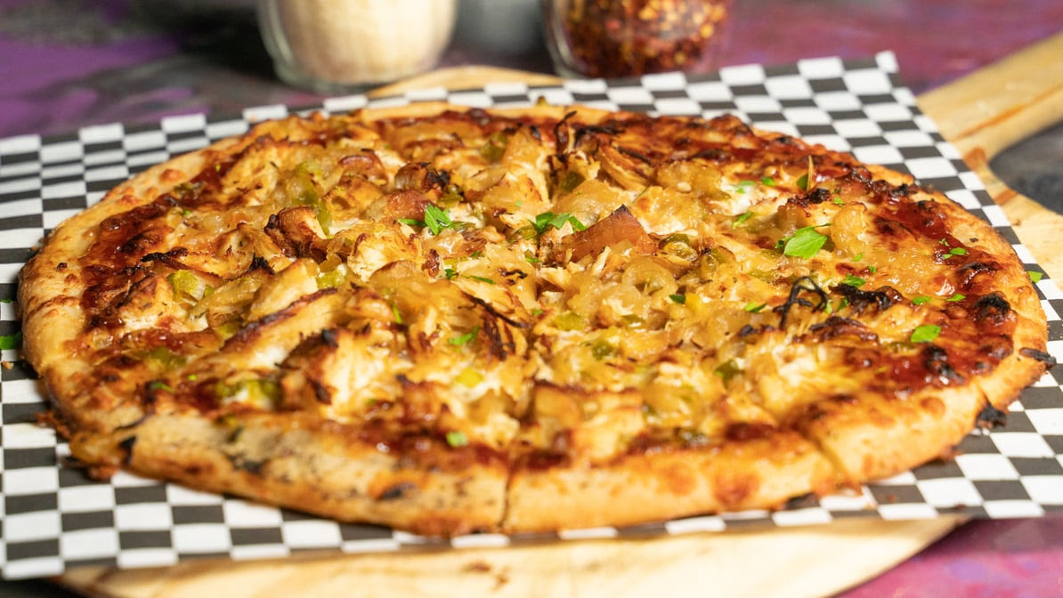 Munchie's Pizza Club by null