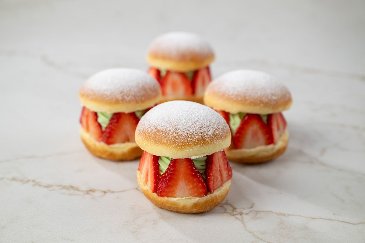 Paris Baguette by null