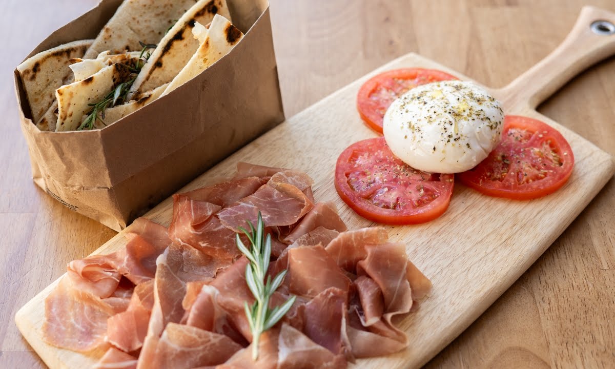 Mister O1 Extraordinary Pizza - Coconut Grove by null