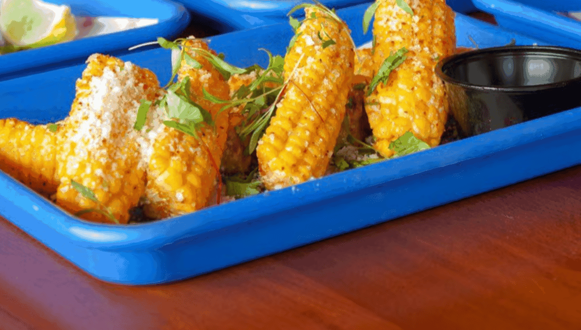 Que Fresa Taqueria + Bar (Wesley Heights) by null