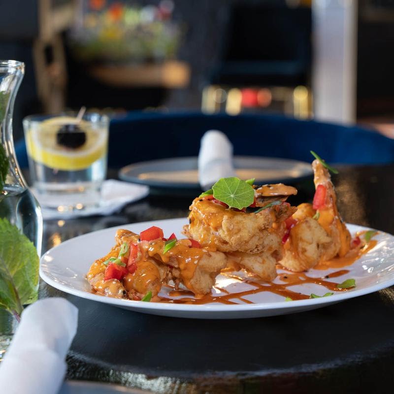 Black Diamond Restaurant and Lounge by null