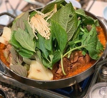 Yangji Gamjatang by null