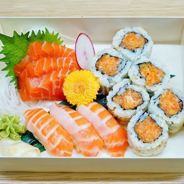 Avana Sushi by null