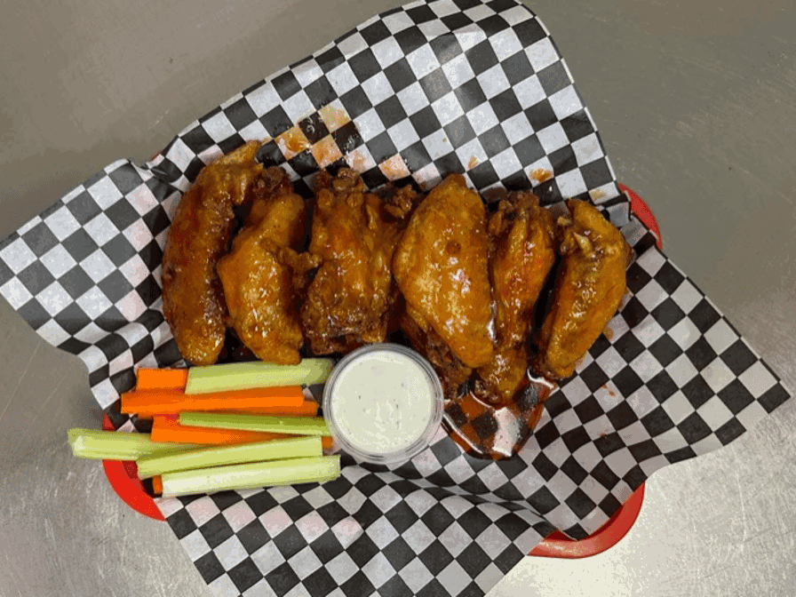 Dingers Sports Bar & Grill by null