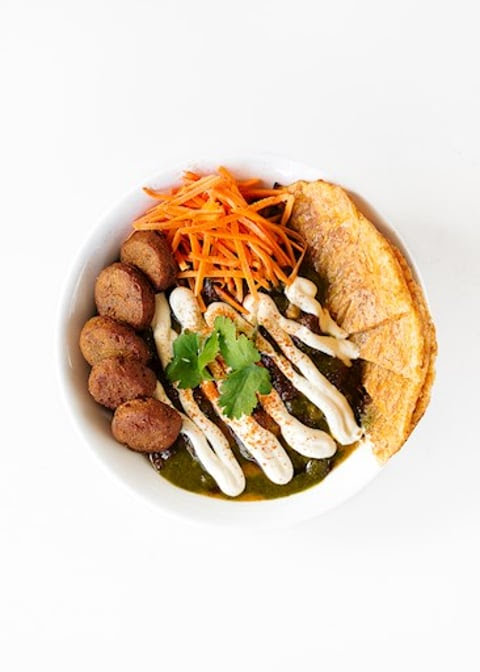 Aux Vivres Westmount by null