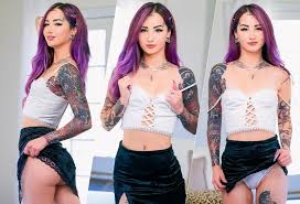 Valerica steele jpg x Valerica steele