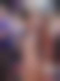 FOLSOM nude girl |File:Woman with exposed breasts at Folsom Street Fair 2012.jpg - Wikimedia  Commons