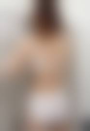 ブラジャー後ろ姿盗撮|後ろ姿には無頓着？街中を透けブラで歩くオンナたちのバックショット画像 | ぴんくなでしこ：エロい素人画像まとめ