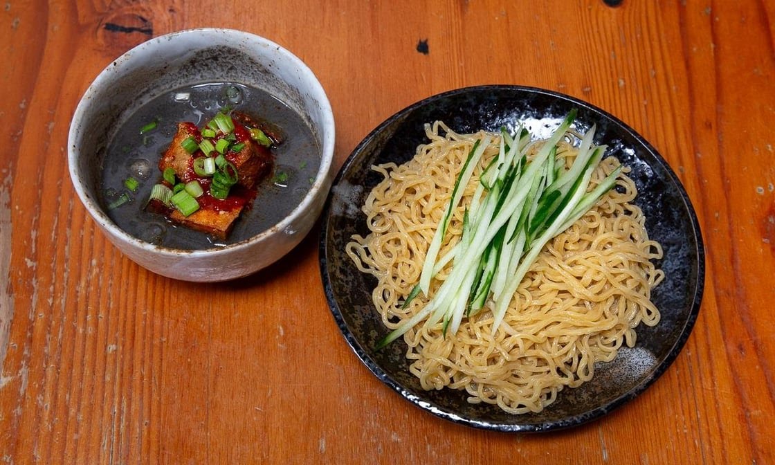 Kayo's Ramen Bar by null