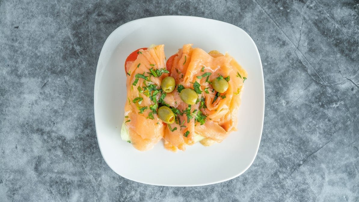 Unidos Restaurant & Wine Bar by null