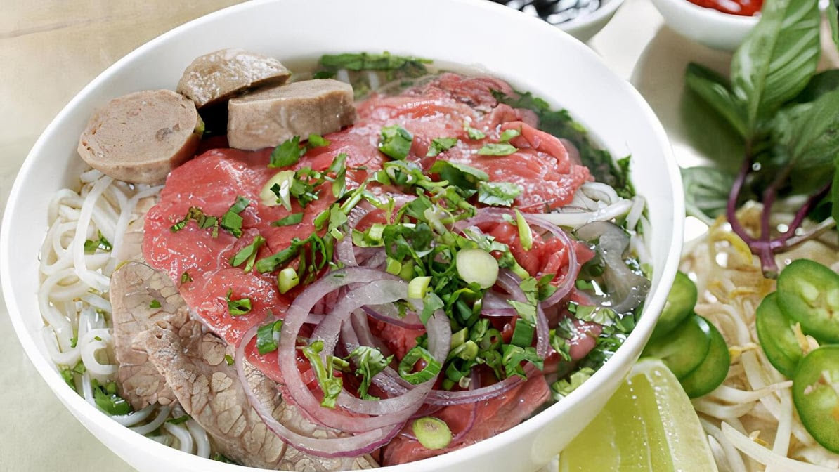 District 7 Pho by null