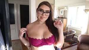 Tw pornstars fit sid twitter hit up girl neveah rose on ask her about aug jpg x Fit sid