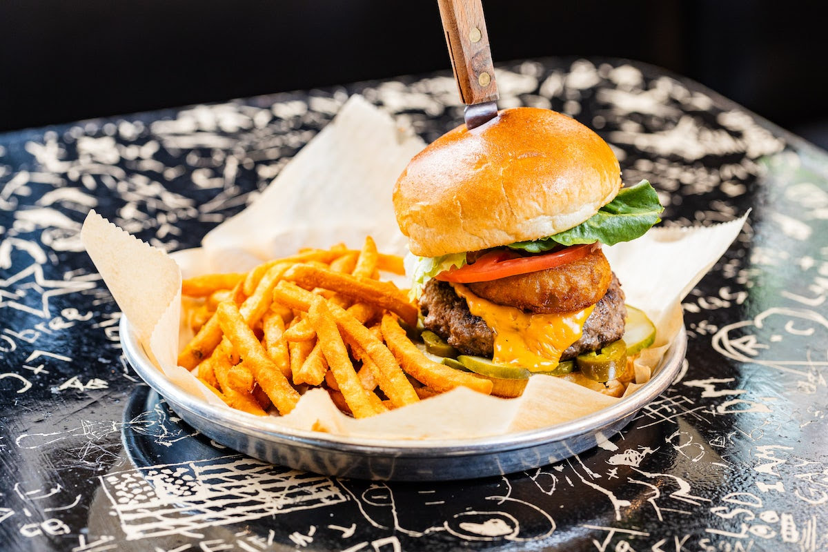 Stella's Lounge by null