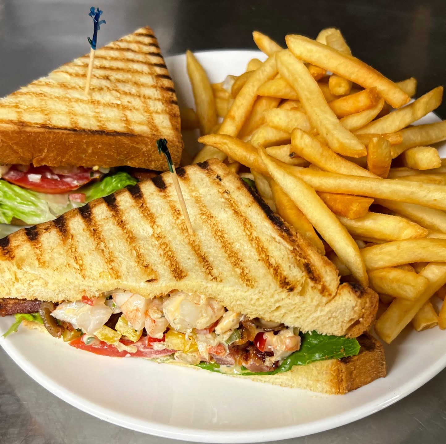 Aroma Coffee & Tea Co by null