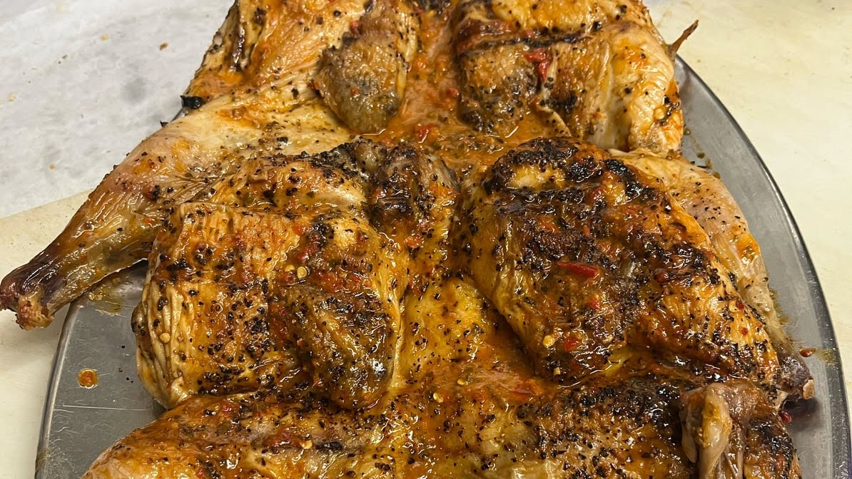 M & O Market & Deli by null