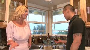 Milf in the kitchen jpg x Milf in the kitchen