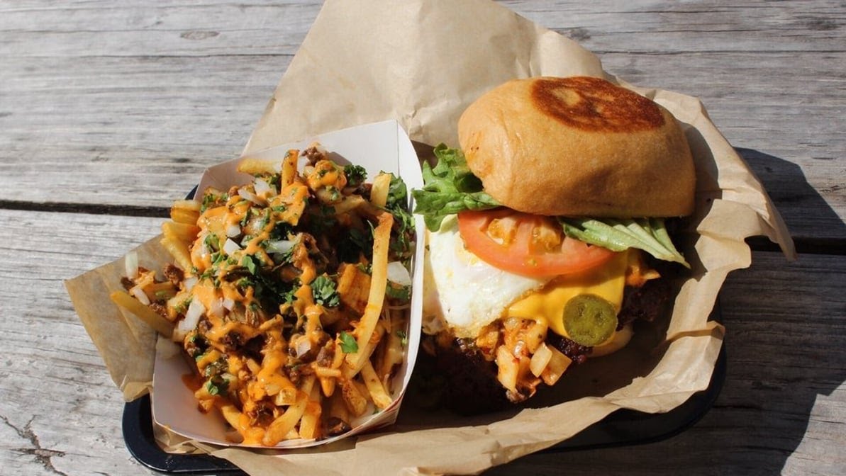 LA Burger by null