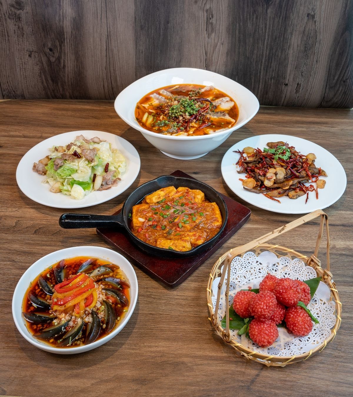YUN NANS by null
