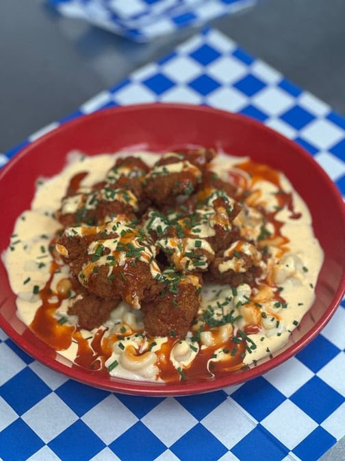 World Famous HOTBOYS Chicken by null