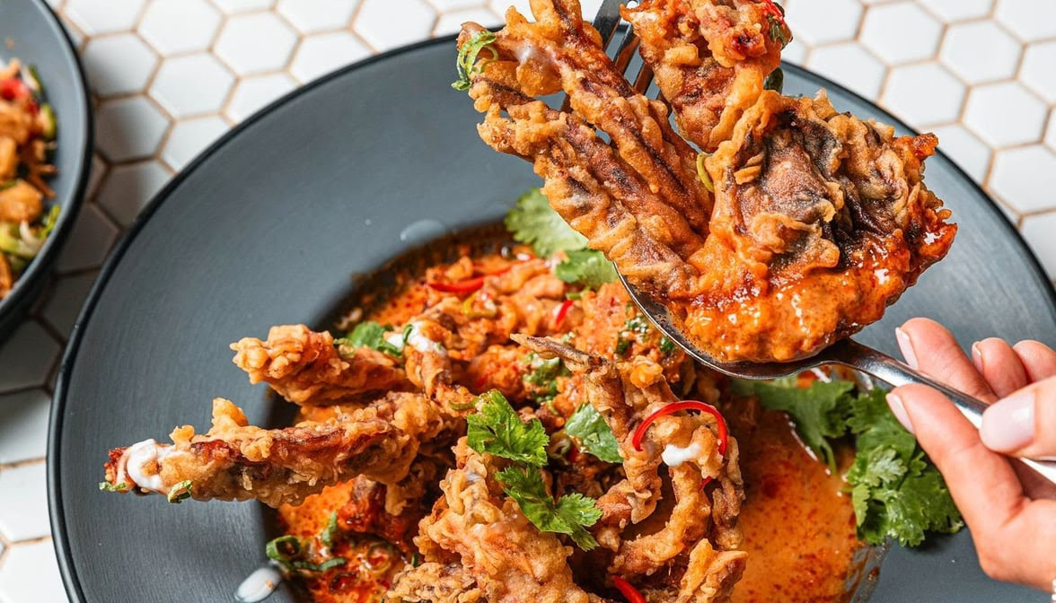 Ve La Thai Fine Dining Restaurant & Wine by null