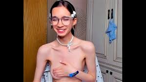 Nerdy virgin girl gives you joi jpg x Nerdy chick