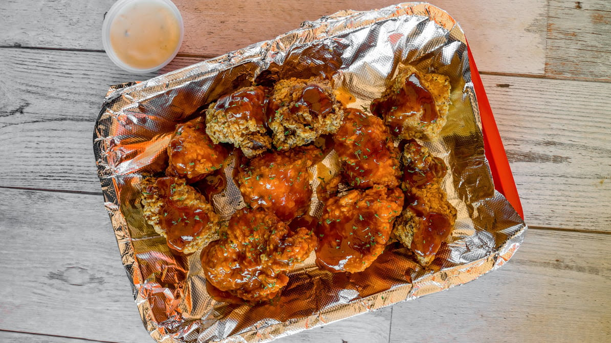 Dream Wings Patio & Food Truck by null