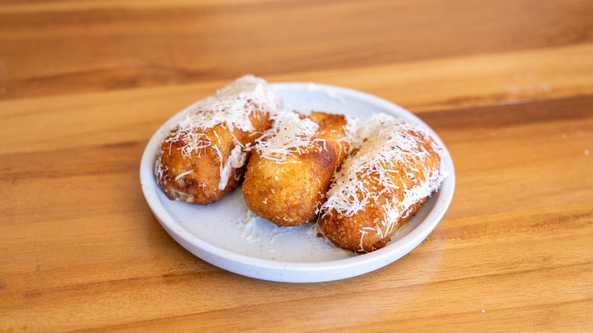 Smolt Kitchen by null