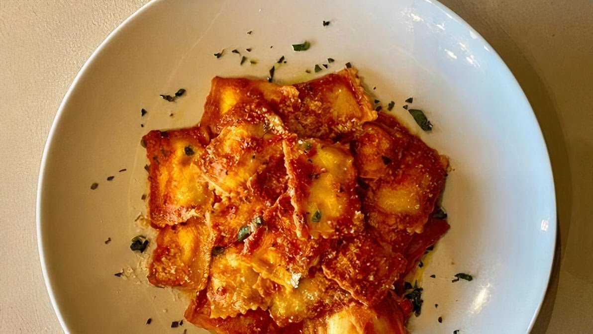 Toscana's Ristorante by null