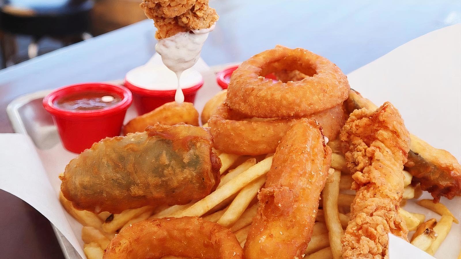 Brewski's Bar & Arcade by null