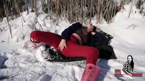 Brave cam girl masturbating outside in the snow any porn jpg x Outdoor snow masturbation