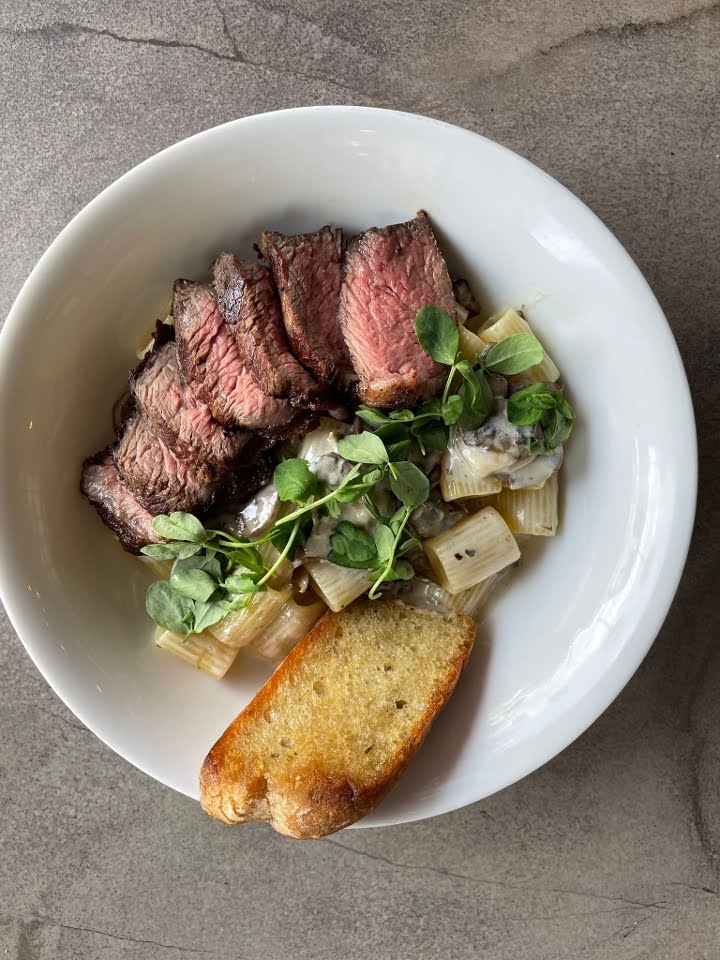 House Wine & Bistro by null