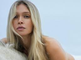 брежнева голая |Голая Вера Брежнева в откровенной фотосессии MAXIM