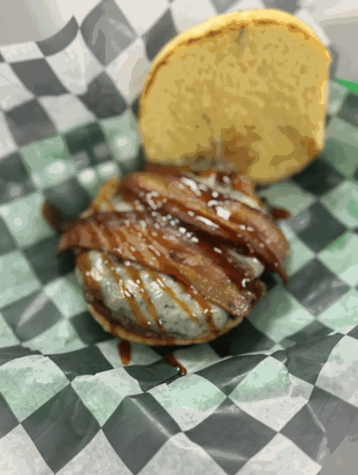 Sweet’s Sports Tavern & Eatery by null