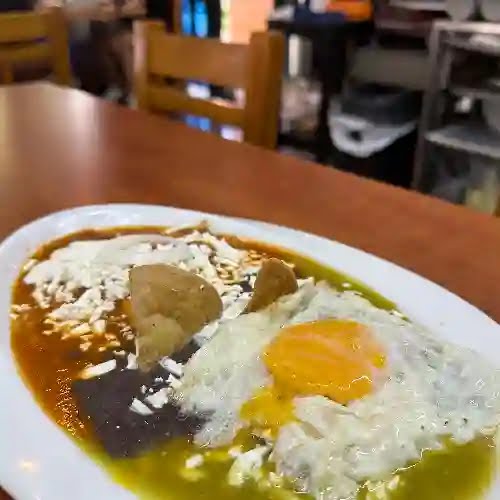 El zaguán del parque by null