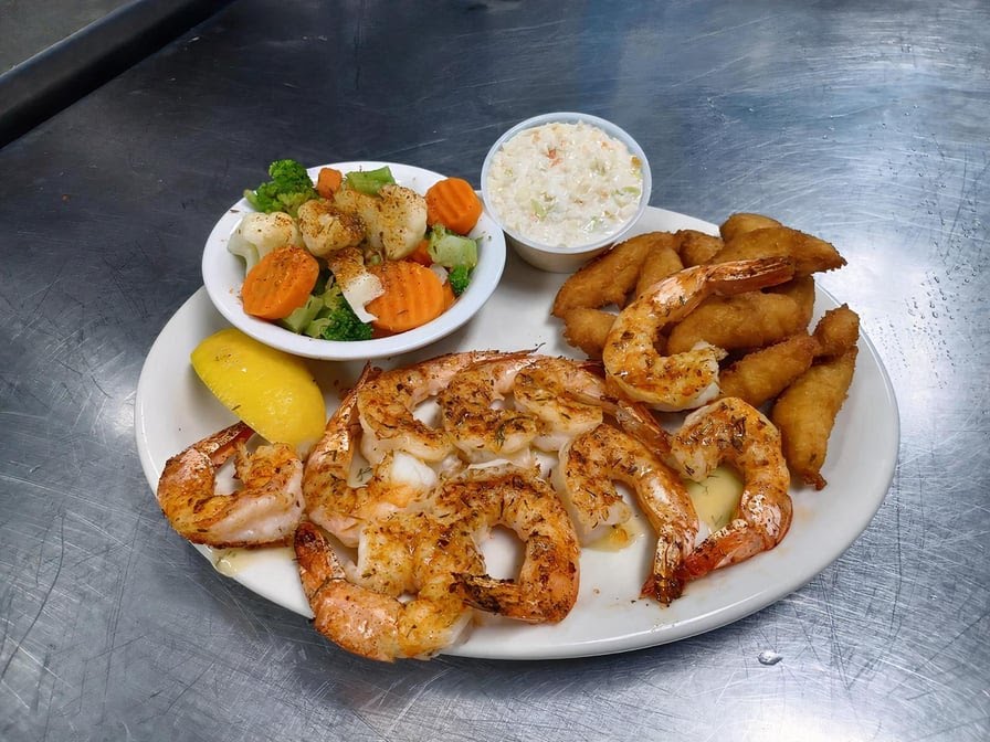 BLUE HARBOR SEAFOOD & MARISCOS by null