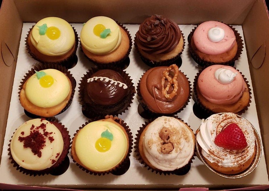 Lil’ Cakes & Creamery by null