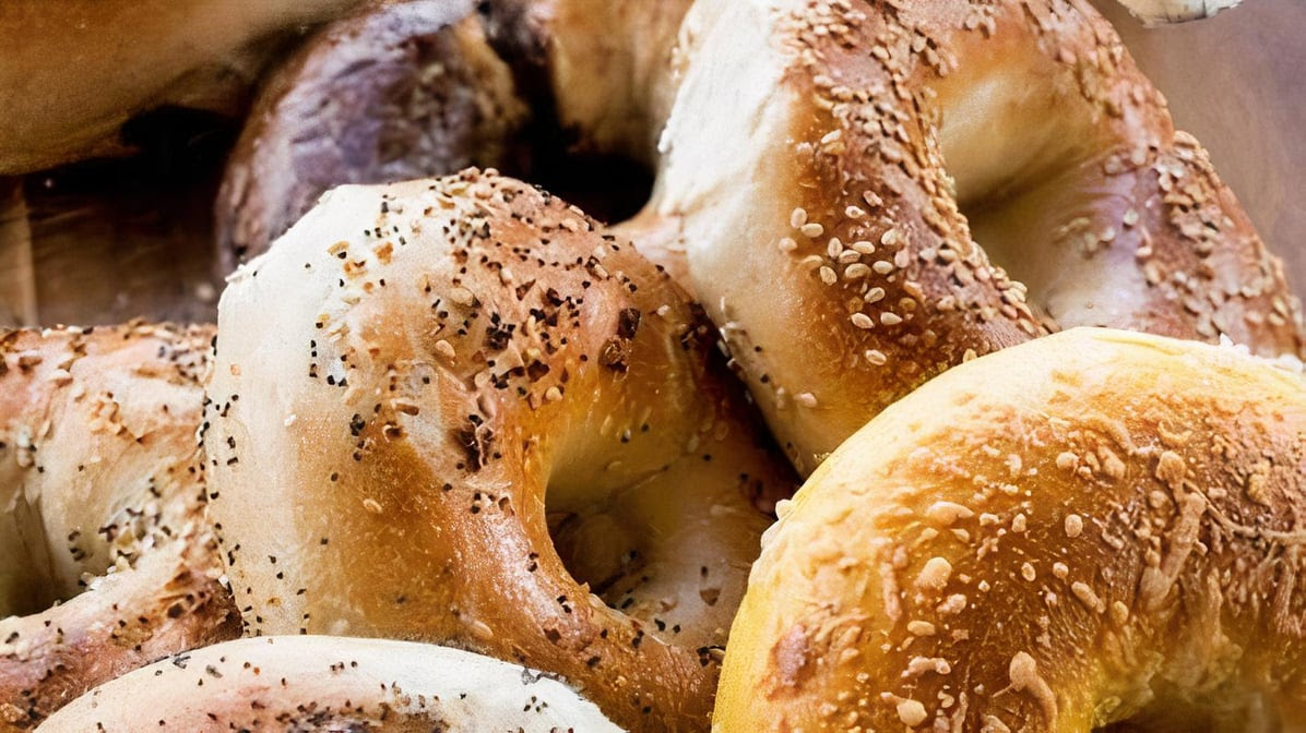 THB Bagelry & Deli of Charles Village by null