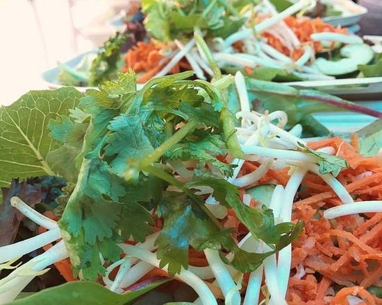 Little Green Cyclo by null