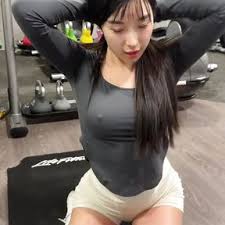 Easaatbaaaaaa o vrxfiw jpg x Korean girl