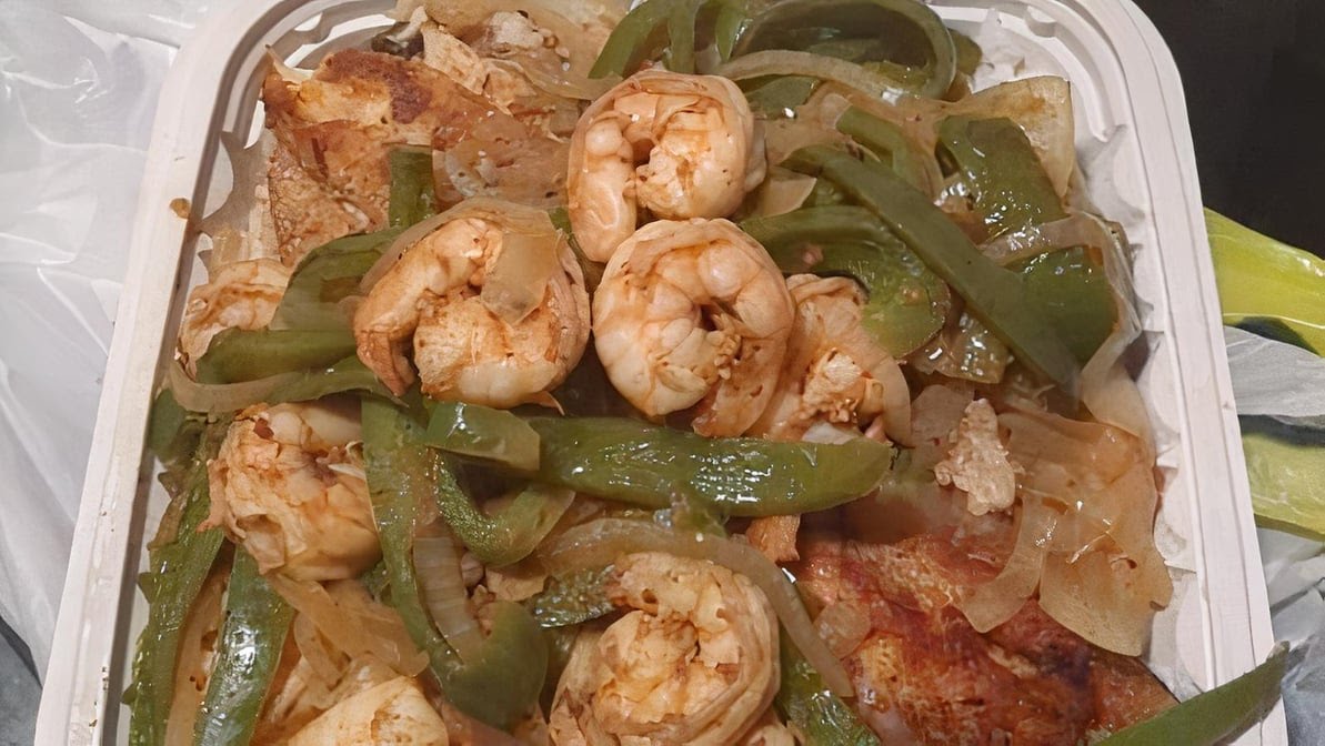 Pandora's Sports Bar & Restaurant by null