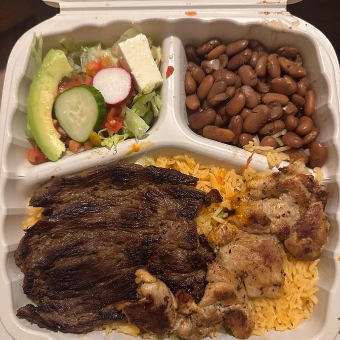 Flores Restaurant and Bar by null