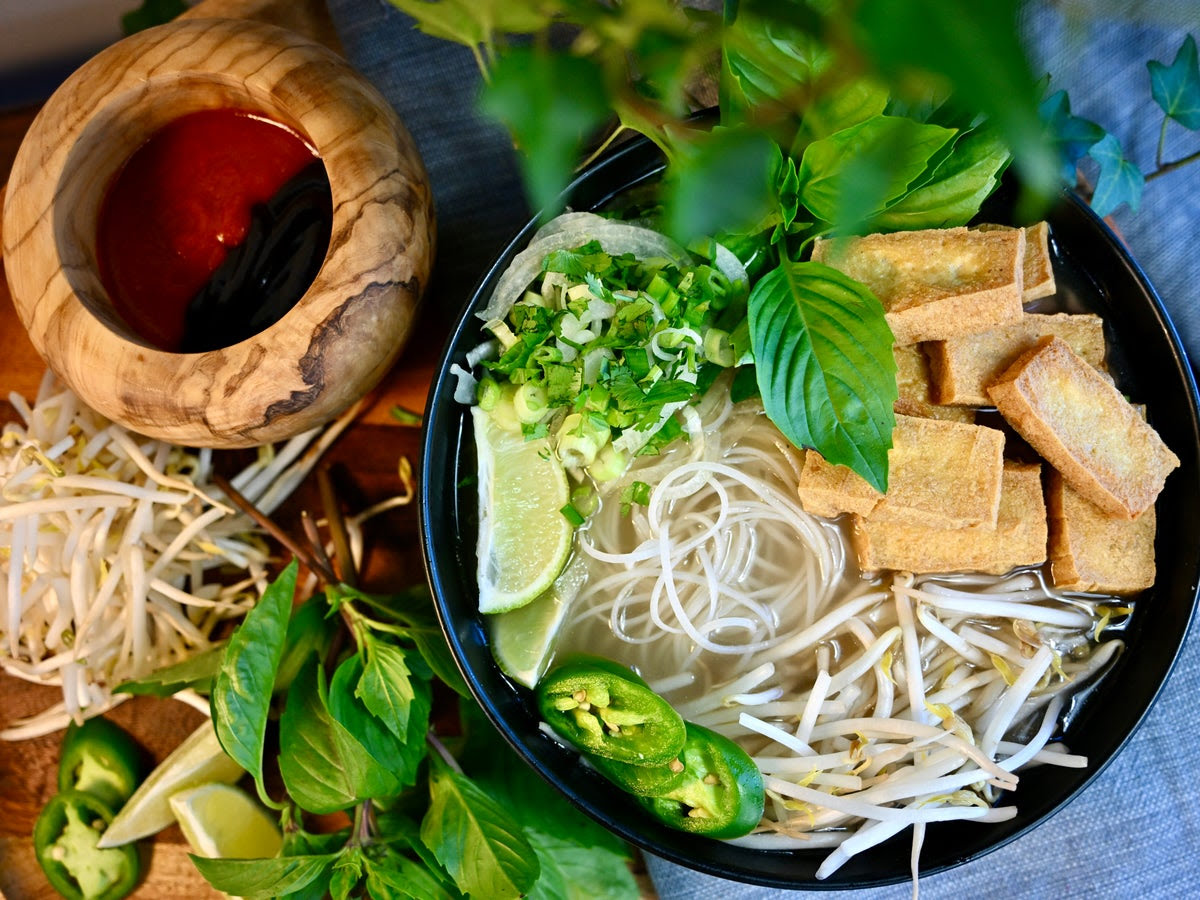 Lotus Banh Mi - Loop by null