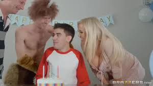 Free birthday party porn videos from thumbzilla jpg x 18 birthday