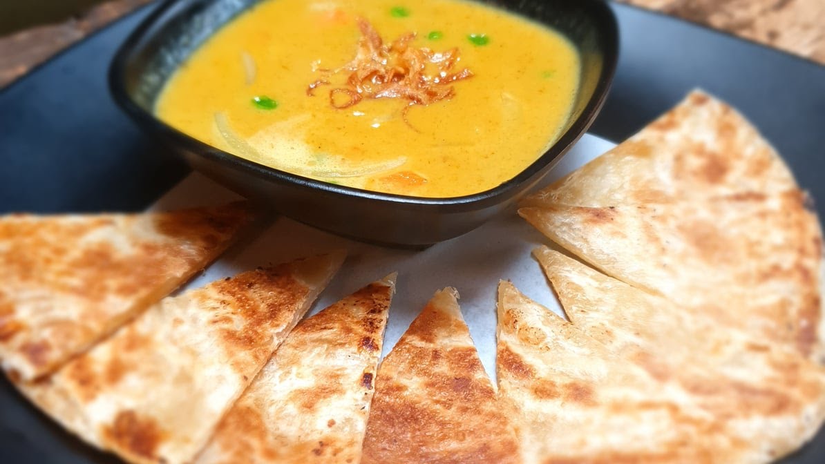 Jamjuree Thai Cuisine by null