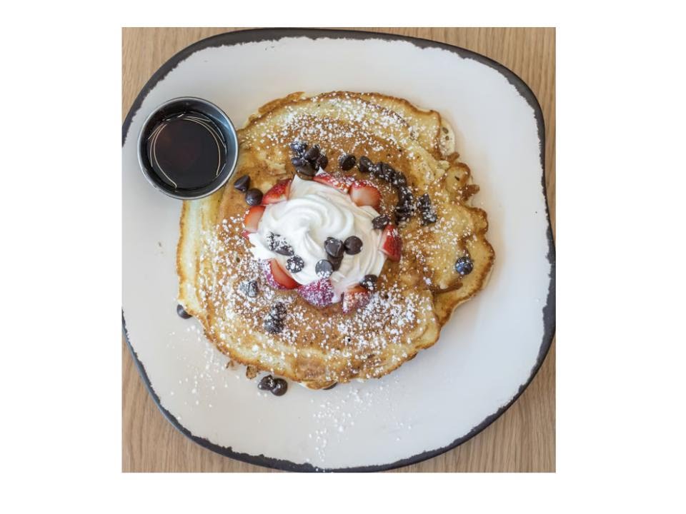 Royal Sands Social Club by null